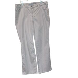 Chico's Tall Straight Leg Jeans in Light Gray